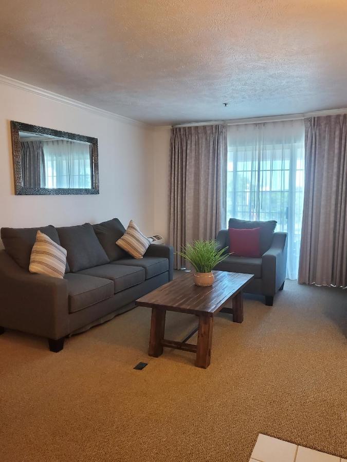 Sequoia Inn Hanford Extérieur photo