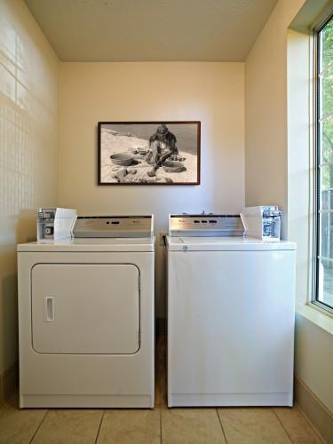 Sequoia Inn Hanford Extérieur photo